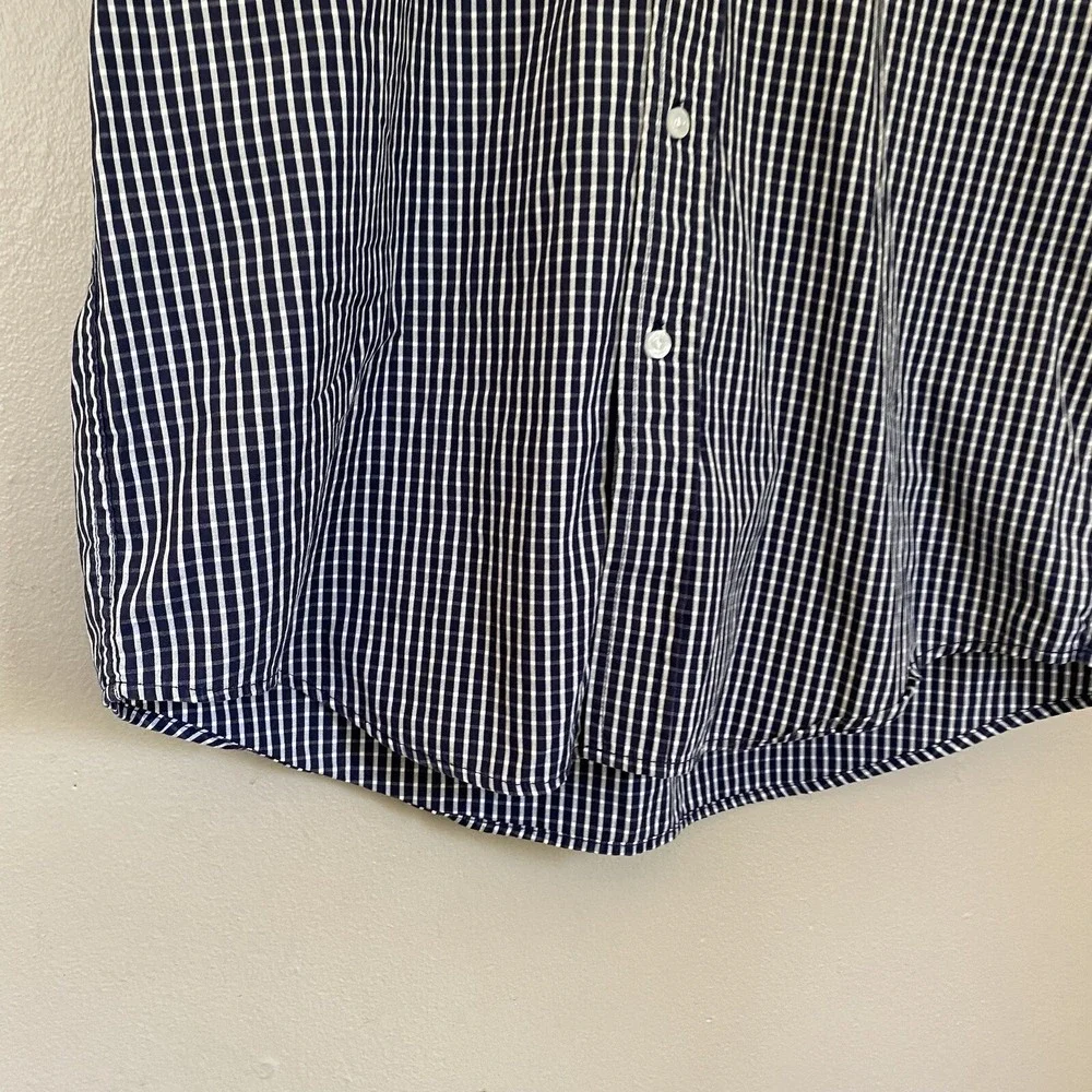 Walt Disney World Men's‎ Size M Button Down Short sleeve shirt Mickey Mouse - Picture 7 of 15